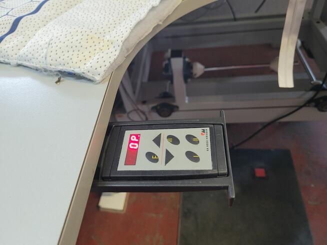 Fromac FR-867 MTR maszyna do tasmy zamkowej Zipperautomat