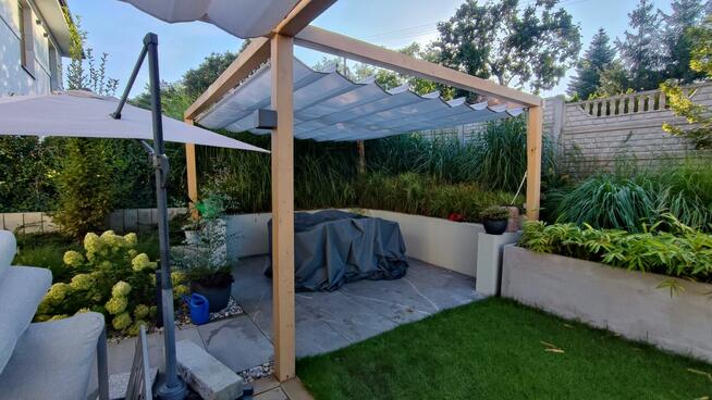 Zadaszenia tkaninowe-rolety rzymskie