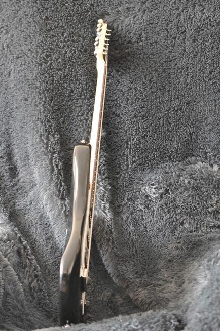 Gitara elektryczna SWING - stratocaster, czarna, układ HSS.