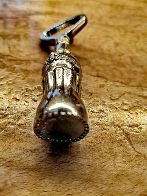 Otwieracz do butelek