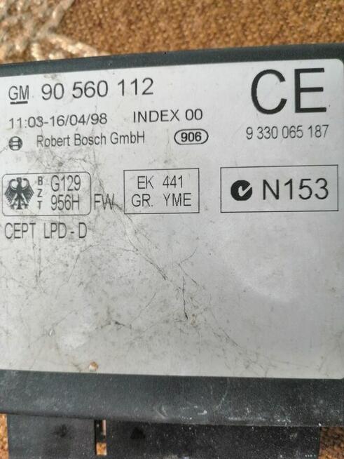 CENTRALKA ZAMKA CENTRALNEGO Z PILOTEM OPEL