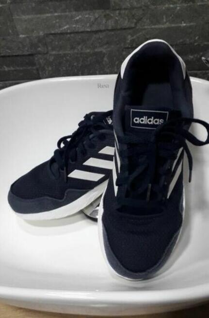 Adidas oryginalne buty sportowe 38,5 Stan bardzo dobry