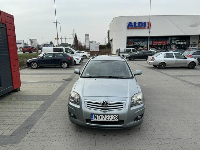 Toyota Avensis T25