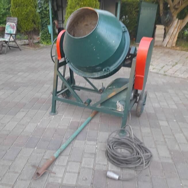 Sprzedam betoniarkę 250l