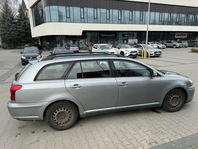 Toyota Avensis T25