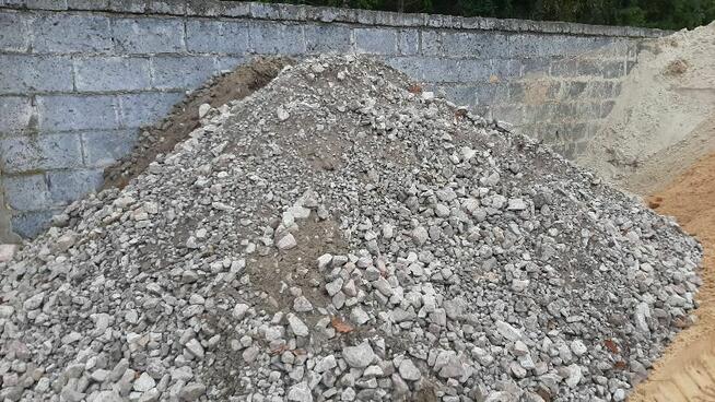 Piasek, Piach sortowany kopalniany żwir, ziemię, czarnoziem