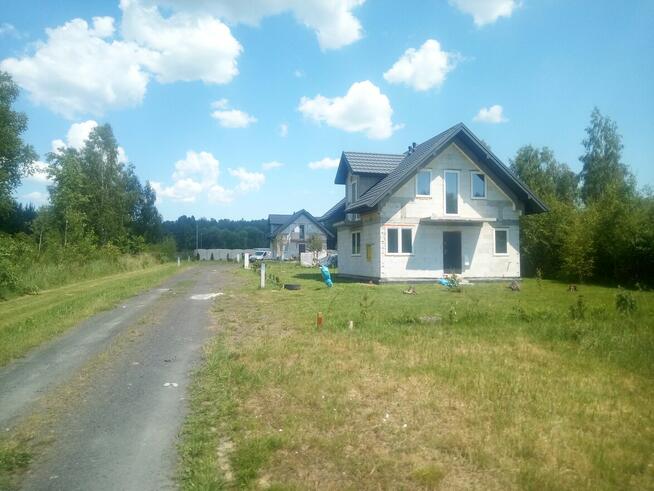 Dom 8 km od granic Kielc z pompom ciepłą