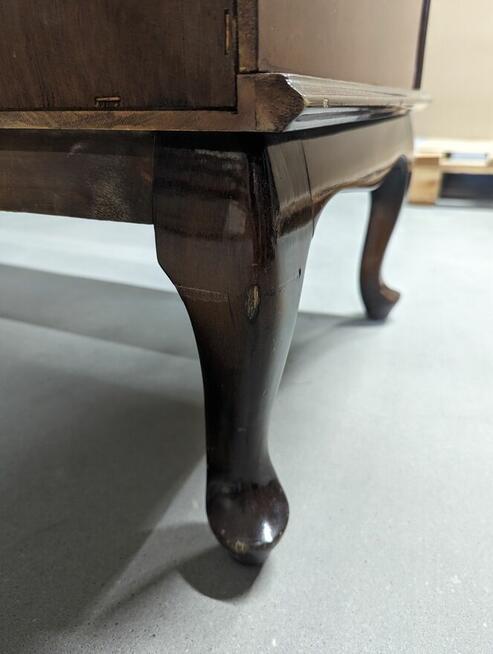 KOMODA (BUFET) LUDWIKOWSKA ORZECH DREWNIANA STYLOWA