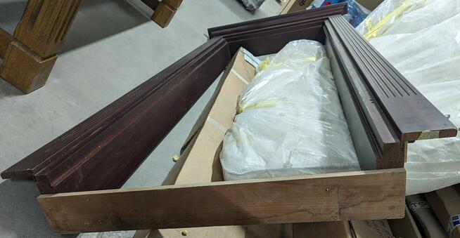 DRZWI WEWNĘTRZNE Z FUTRYNĄ lite drewno CIEMNY MAHOŃ używane