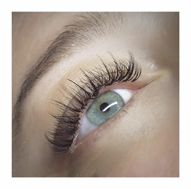 Profesjonalna Stylizacja Rzęs Monalash