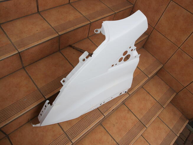 Ford Transit Mk8 błotnik lewy przód 2014 - 2024r