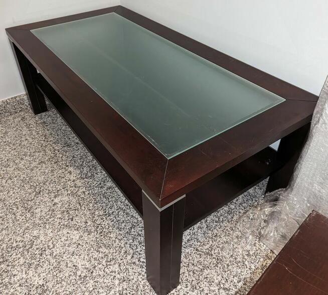 STOLIK KAWOWY do salonu marki KLOSE