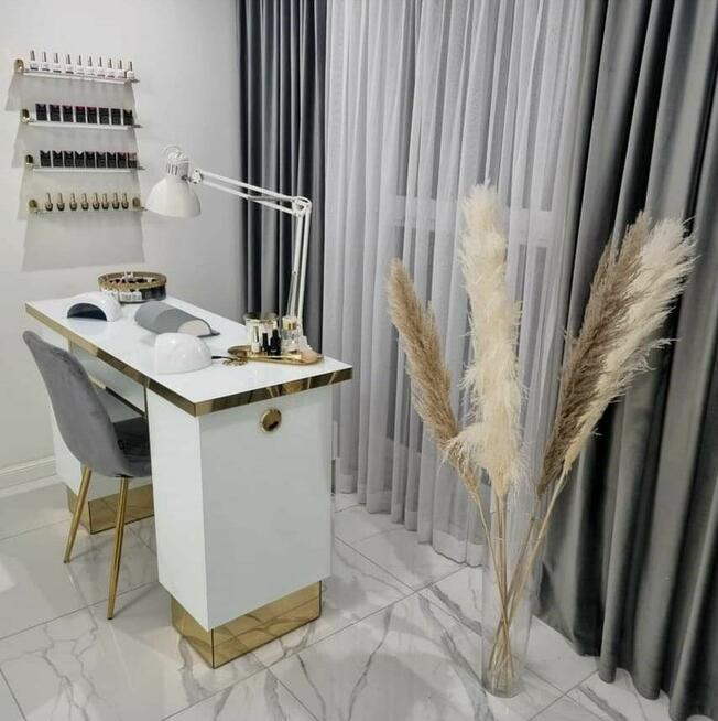 Biurko do stylizacji paznokcji recepcja Lada recepcyjna