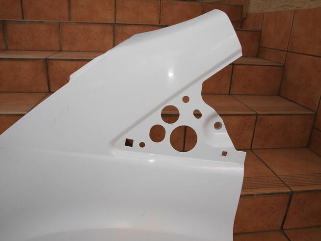 Ford Transit Mk8 błotnik lewy przód 2014 - 2024r