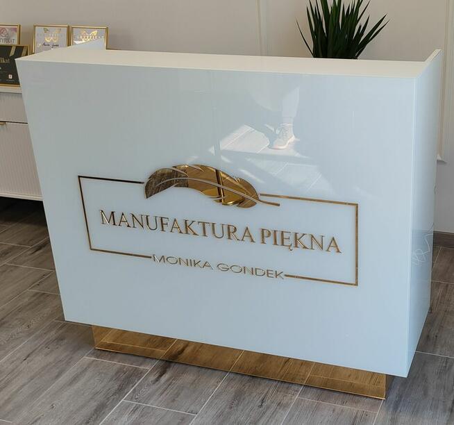 Recepcja Lada szklana z logo biurko kosmetyczne do paznokci