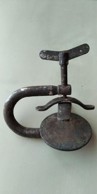 Docisk wulkanizacyjny