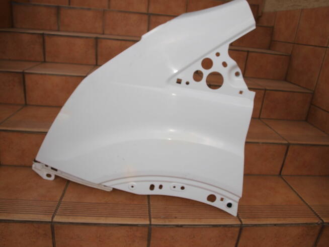 Ford Transit Mk8 błotnik lewy przód 2014 - 2024r