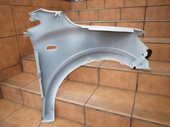 Dacia Sandero Stepway 3 III błotnik lewy przód 2020 - 2024r