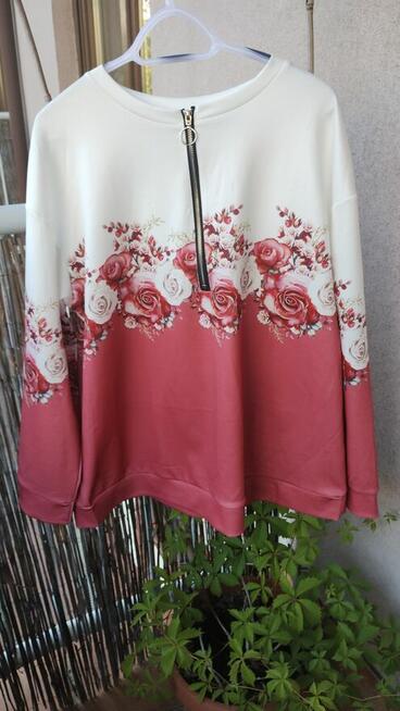 Bluzka z ładnym wzorem - rozmiar 3xXL