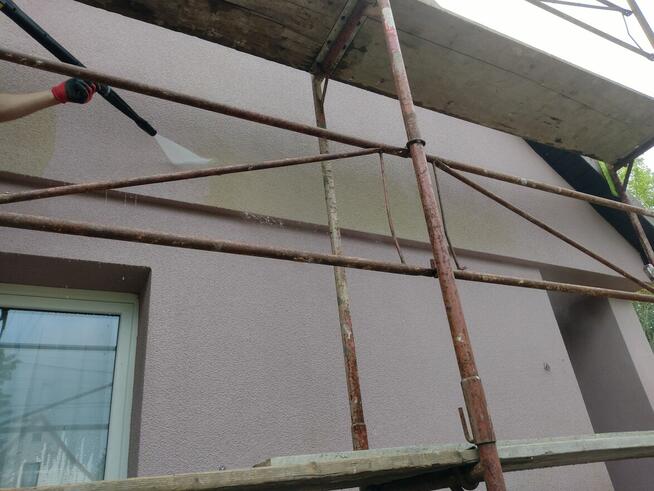 Mycie elewacji. Malowanie ,Docieplenia