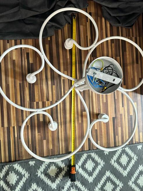 Efektowna lampa do salonu/ wiekszego pomieszczenia