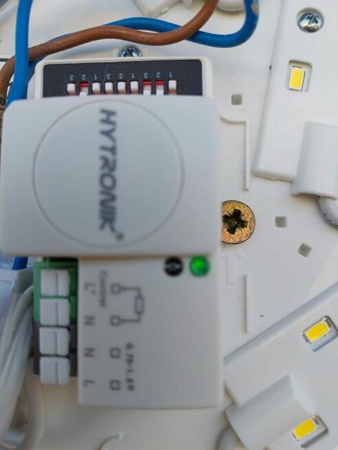 Elektryk montaż aparatury, usuwanie awarii także w weekend.