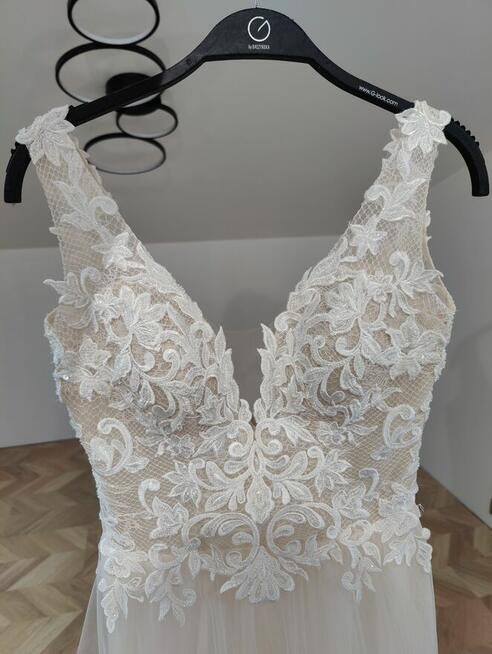 Suknia ślubna pudrowy róż. Ewa Śliwa