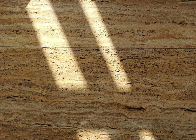 Płytki z trawertynu Gold