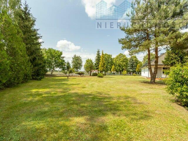 Przestronny dom z dużą działką w Starym Mieście