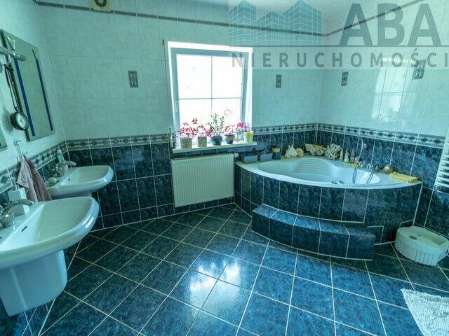 Przestronny dom z dużą działką w Starym Mieście