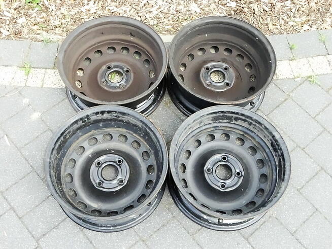 Felgi stalowe 6Jx15H2 ET37 4x108 osadzenie 57 mm.