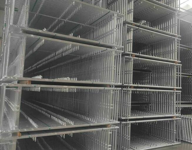 Rusztowania elewacyjne plettac - 180 m2 NOWE!