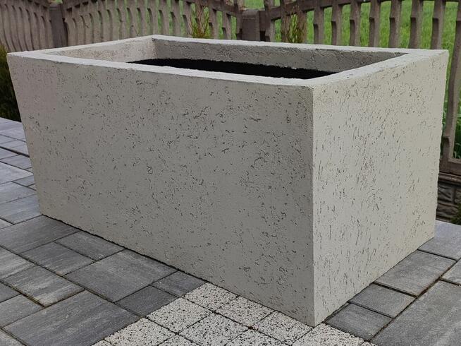 KM- TermoDonice. Donice na wymiar