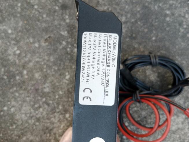 Regulator ładowania Solarny SOL 20A LCD 2xUSB Volt Polska