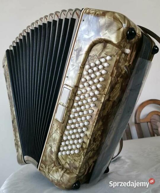 Akordeon Meisterklang (nie Weltmeister, nie Hohner)