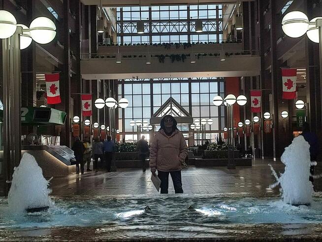 Poznam poważnego mężczyznę