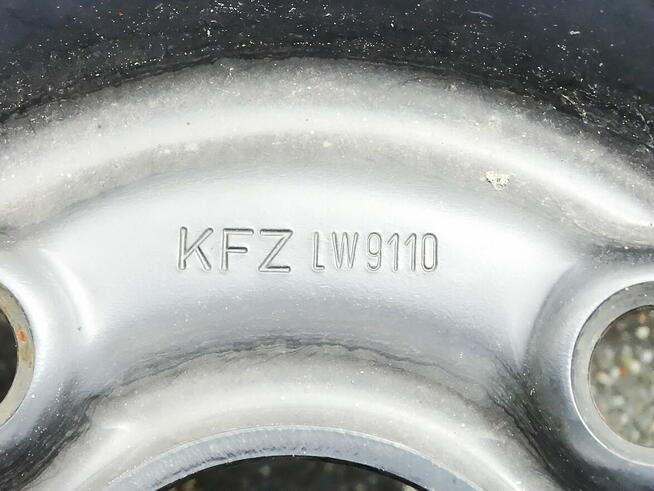 Felgi stalowe 6Jx15H2 ET37 4x108 osadzenie 57 mm.