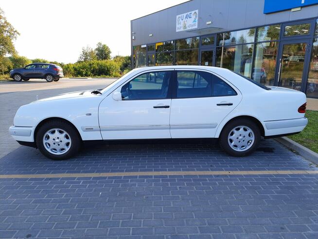 Mercedes-Benz Klasa E W210 290TD Elegance, stan Idealny