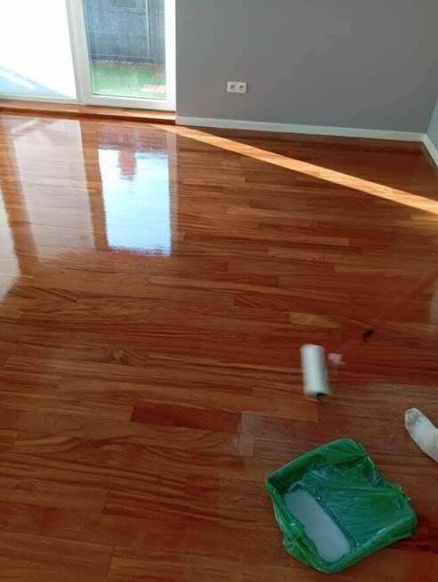 Usługi cykliniarsko-lakiernicze