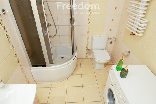 Dom w Chełmie z poddaszem użytkowym, działka 24a.