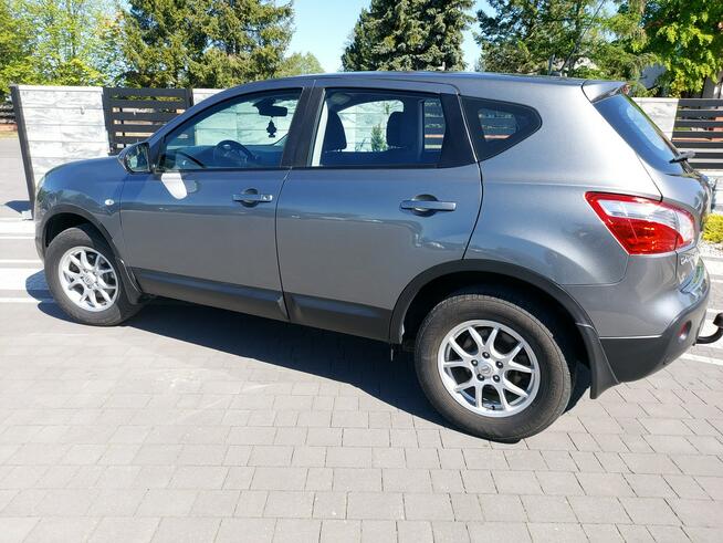 Nissan Qashqai 1.6 benzyna grzane fotele nowe opony