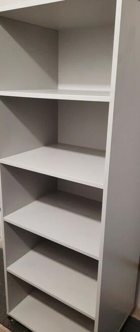 Polecam Stabilny Mobilny Regał na kółkach z Hamulcami