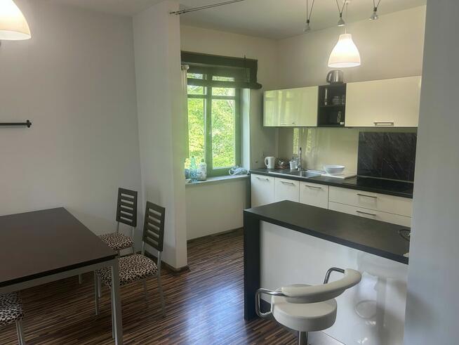 Mieszkanie 54m2 2 pokoje + garaż Warszawa Milenijna