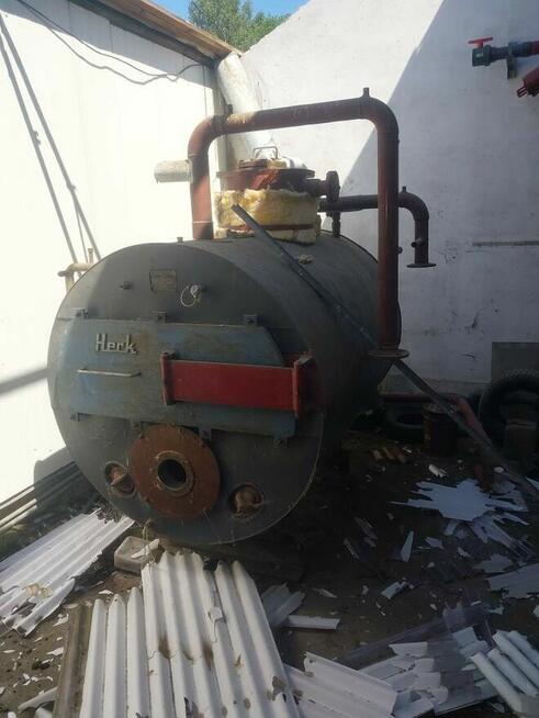 Piec, kocioł olejowy szklarnia