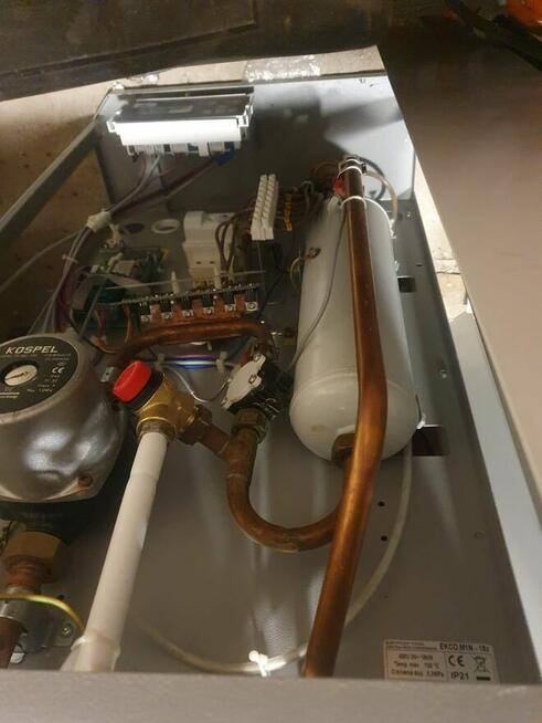 Podgrzewacz solarny i zasobnik do wody