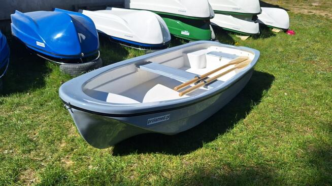 Łódka ,łódz turystycza, wędkarska , na ryby,