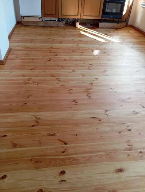 Usługi cykliniarsko-lakiernicze