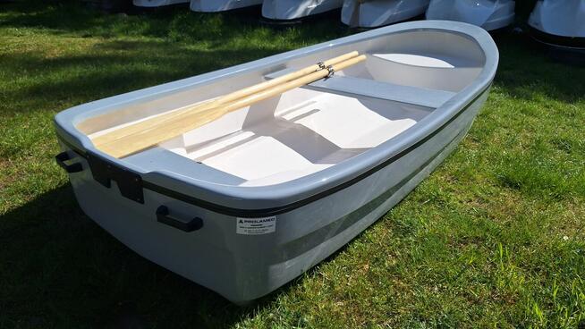 Łódka ,łódz turystycza, wędkarska , na ryby,