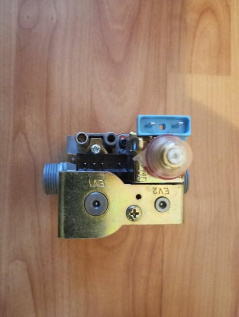 Armatura gazowa do VIESSMANN VITOPEND 100 2F !!!!