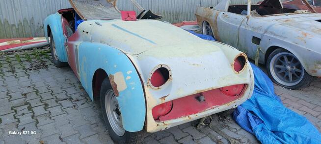 Volvo P1800 triumph TR 3 ford Mustang v8